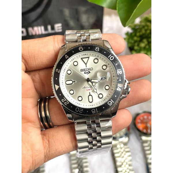 Seiko Sports GMT Open Back Silver White AT438