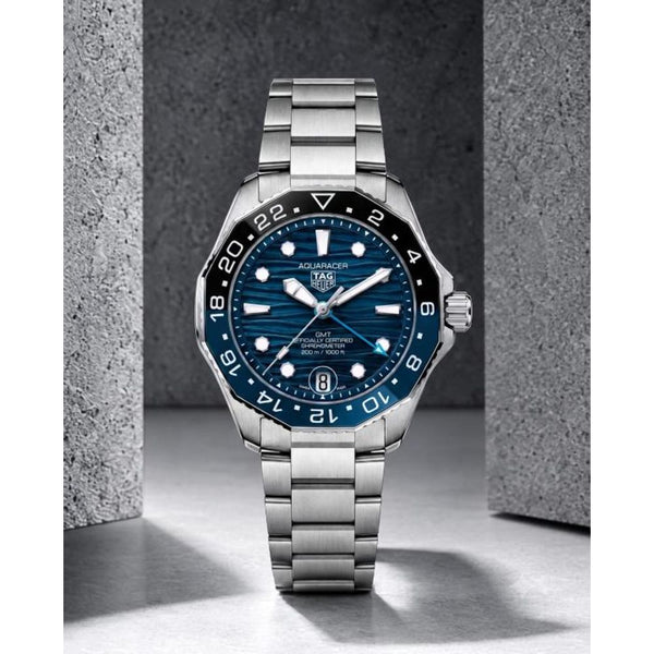 Tag_g aquaracer professional 300m date automatic japan zik zake line blue niddle