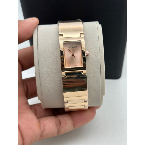 Calvin Klei n Rectangular Women s Rose