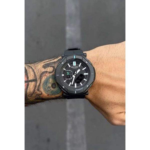 CASIO PRO TREK