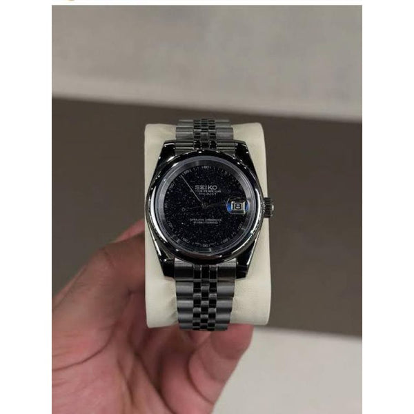 Seiko Galaxy Burst Dial Most Trending W470