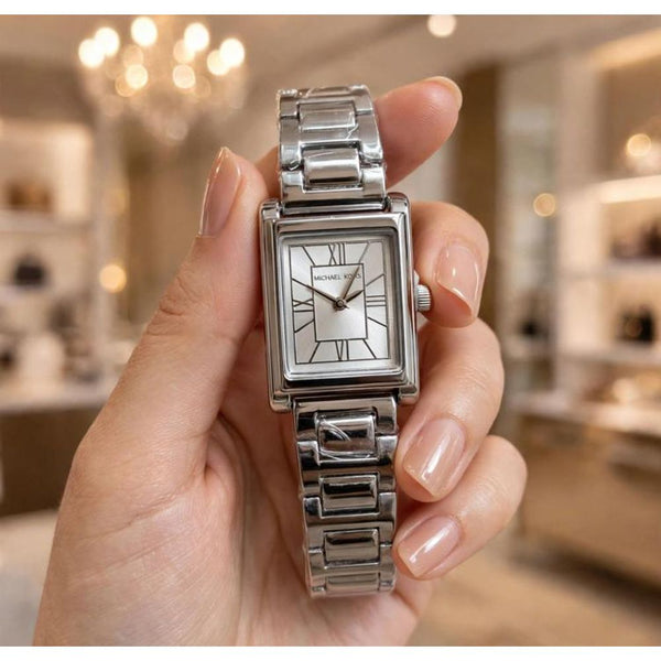 MICHEAL KORS ESSEX SILVER WATCH FOR HER 1074