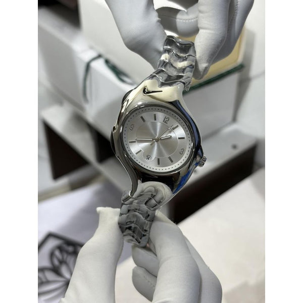 NIK KE TRIAX GLOSSY SILVER WHITE 891