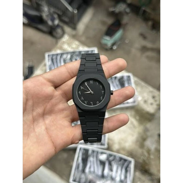 AURA WATCH