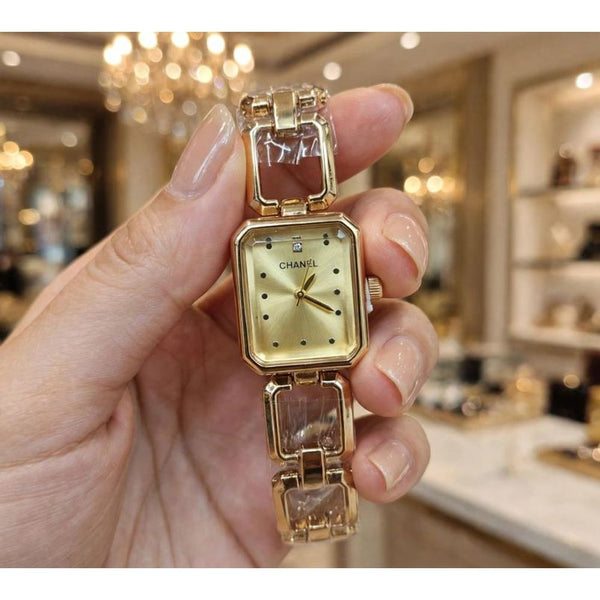 CHENNEL ICONIC GOLD-GOLD WATCH FOR HER 1087