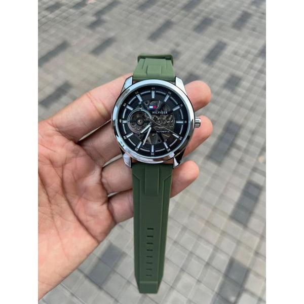 TOMMY HILFIGAR AUTOMATIC SILICON WATCH
