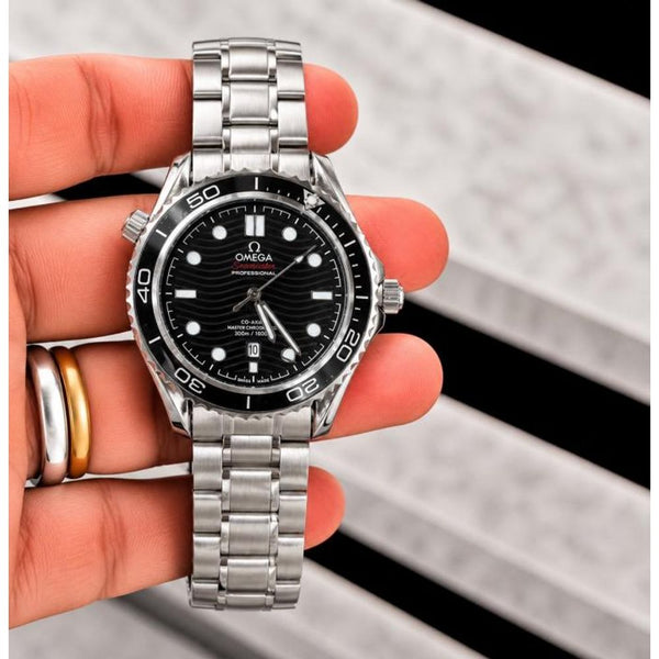 OMEGGA SEAMASTER CO AXIAL 300M SIL BLACK QUARTZ 807