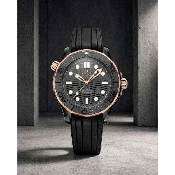 Omegg_a Seamaster Diver 300M Automatic full black