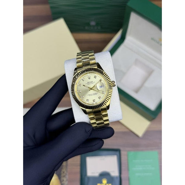 ROLEE X DATE JUST