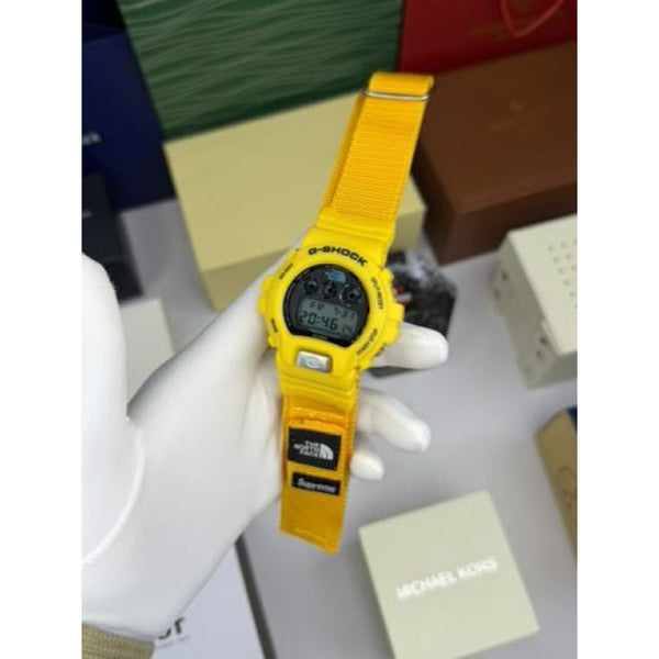 Casi_o G Shock x Supreme x The North Fase Special Edition og quality