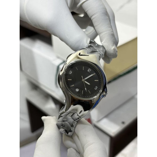 NIK KE TRIAX GLOSSY SILVER BLACK 885