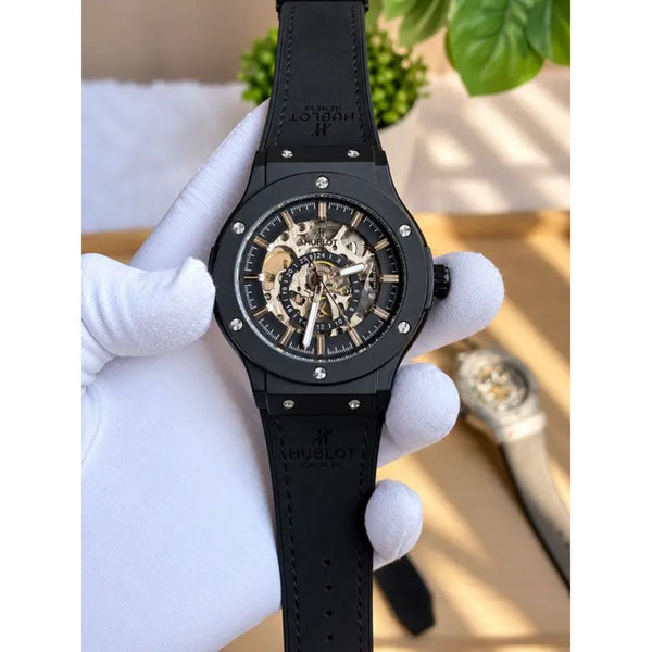 HUBLOT GENEVE AUTOMATIC FULL BLACK AT484
