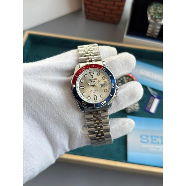 Seiko 5 Sports Pepsi Edition Back Open W291