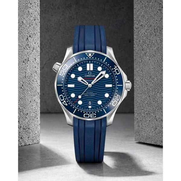 Omegg_a Seamaster Diver 300M Automatic Blue-Silver-Blue
