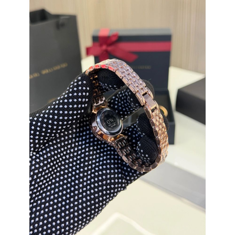 Daniel Wellington Petite Lumine with Classic Rose Gold Bracelet