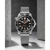 Omegg_a Seamaster Diver 300 Automatic silver Black orange niddle