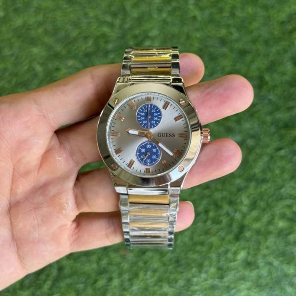 Gues s Jet Multifunction Mens Analog watch