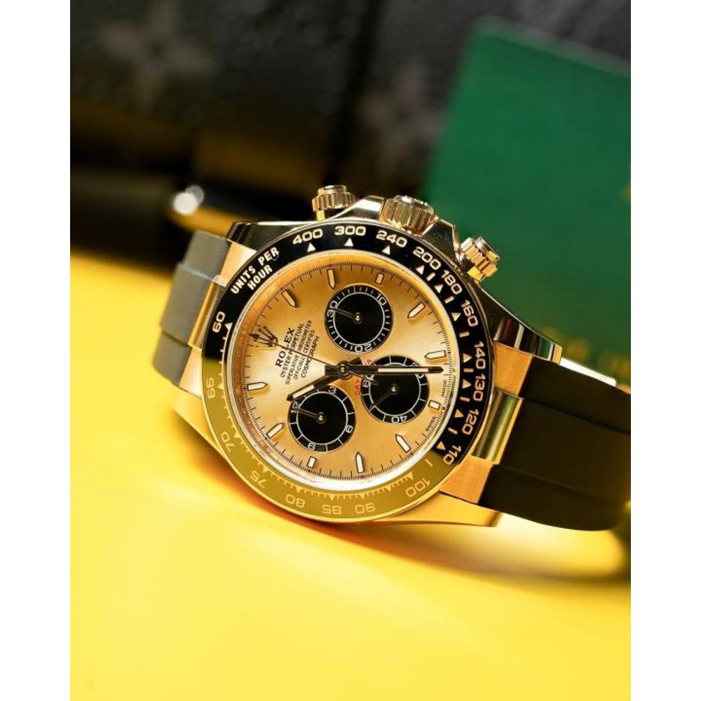 Rollex Oyster Perpetual Daytona Cosmograph Gold