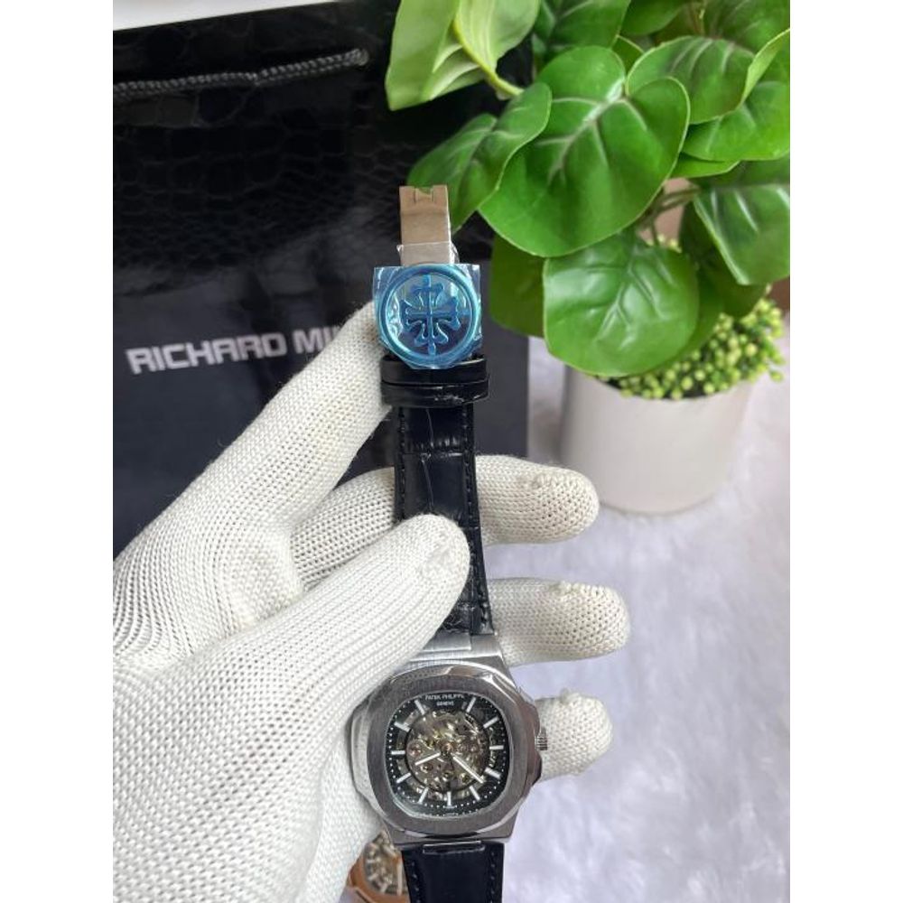 PATEK PHILIPE AUTOMATIC LEATHER BELT BLACK SILVER BLACK AT288
