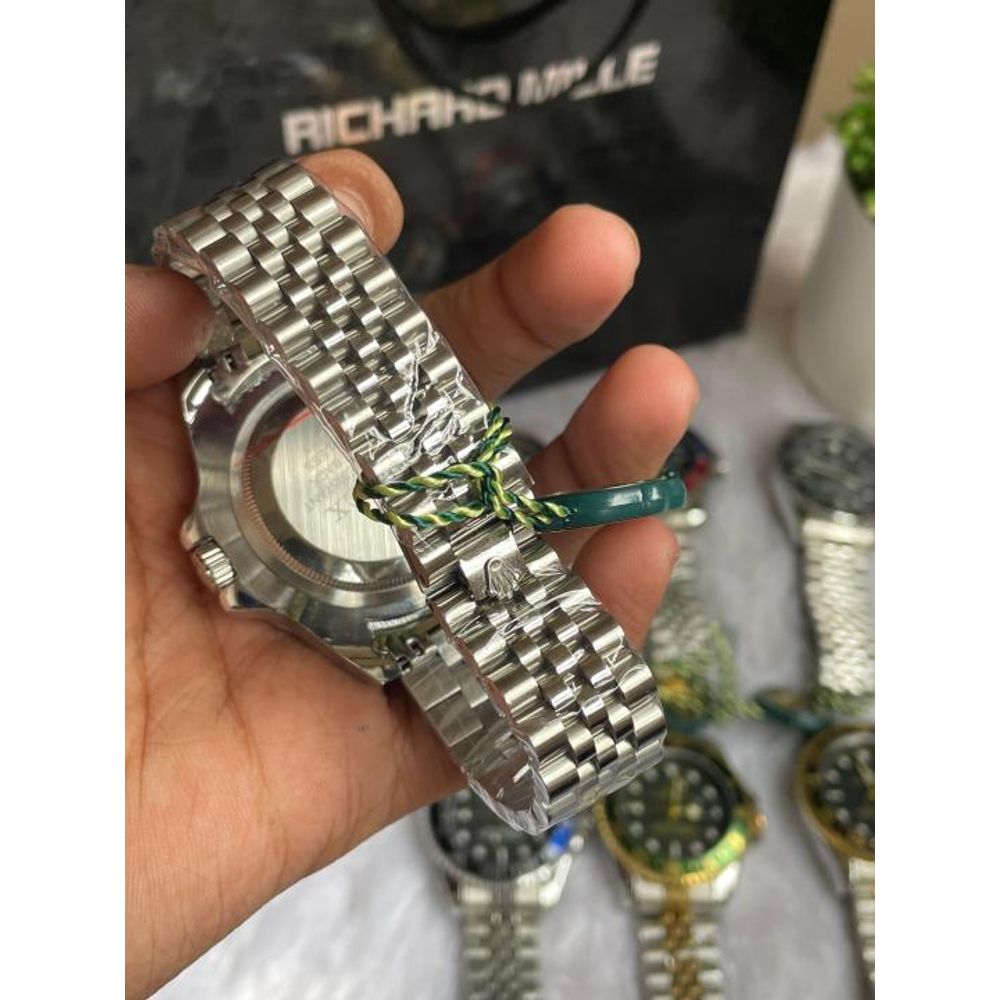 ROLLEX GMT MASTER 2 SILVER GREY BLACK DIAL AT462