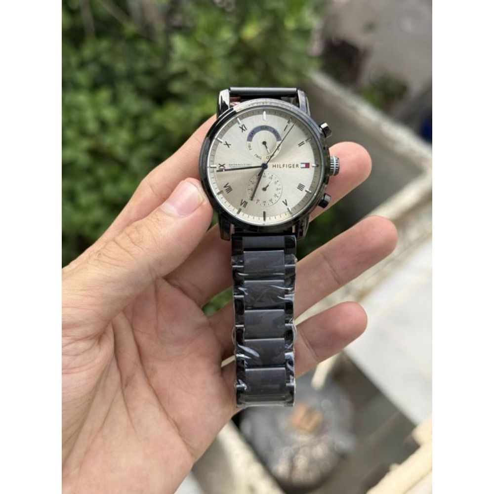 Tommy Hilfige Day Date Chronograph ( 1st Quality )
