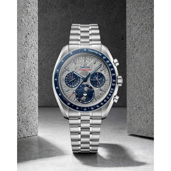 Omeg_ga Speedmaster Moonphase  Meteorite