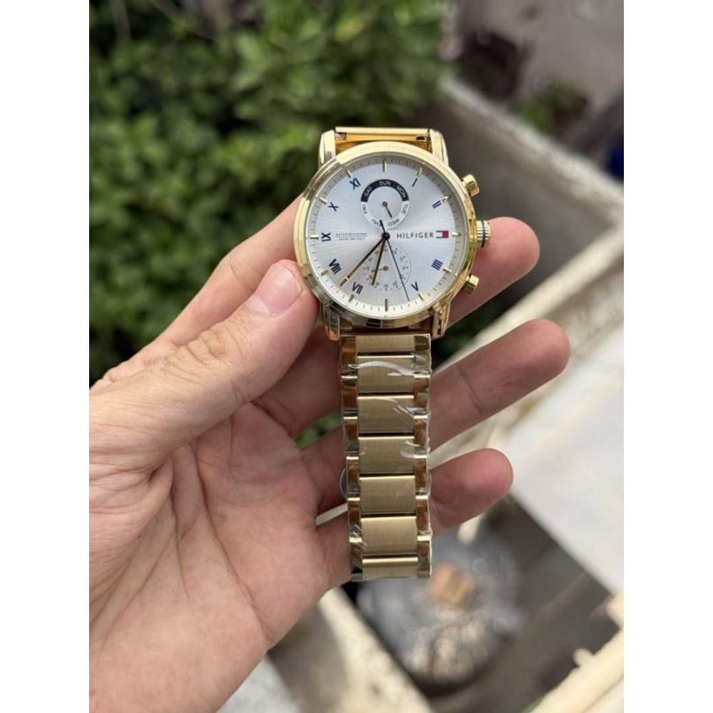 Tommy Hilfige Day Date Chronograph ( 1st Quality )