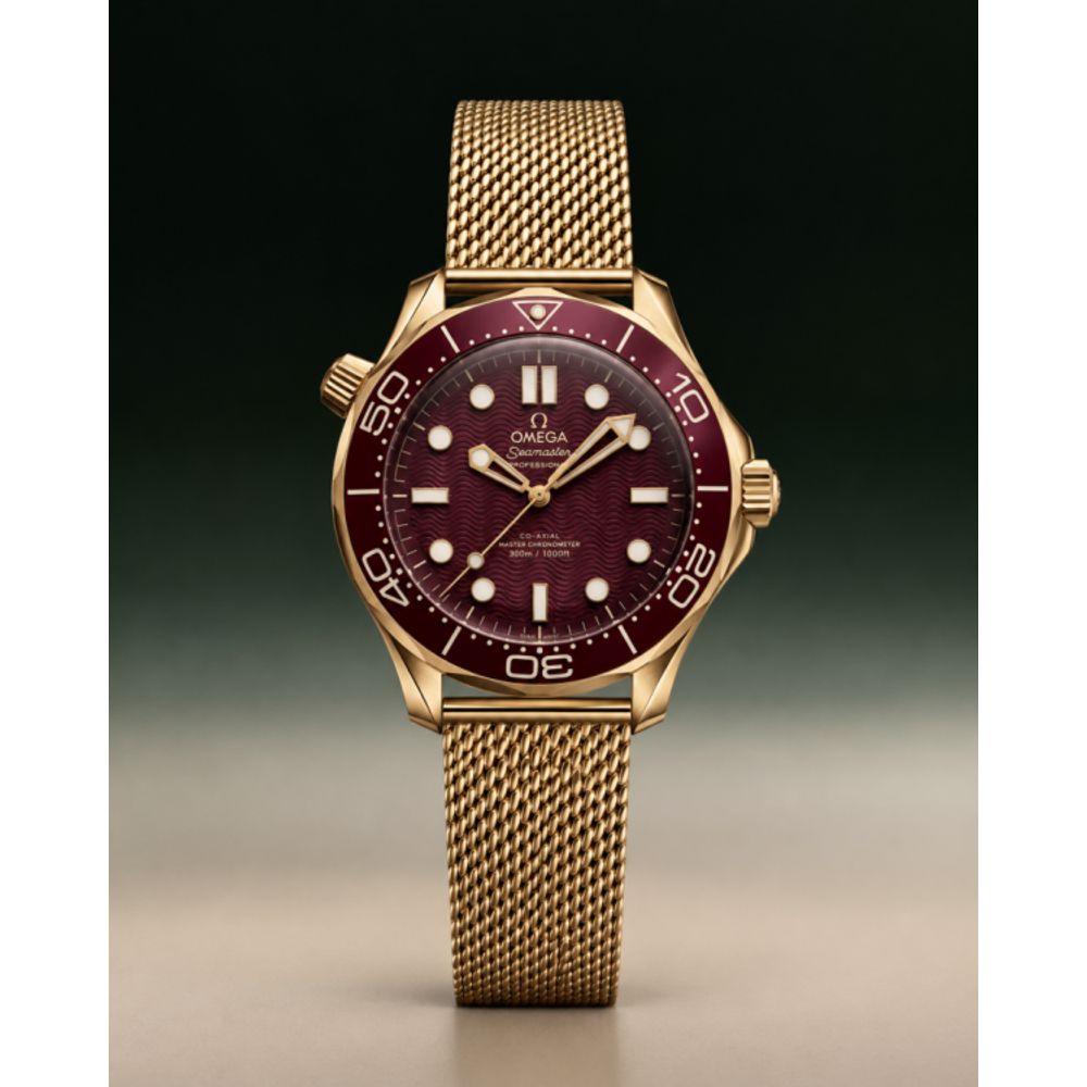 Omegha seamaster diver 300M automatic gold