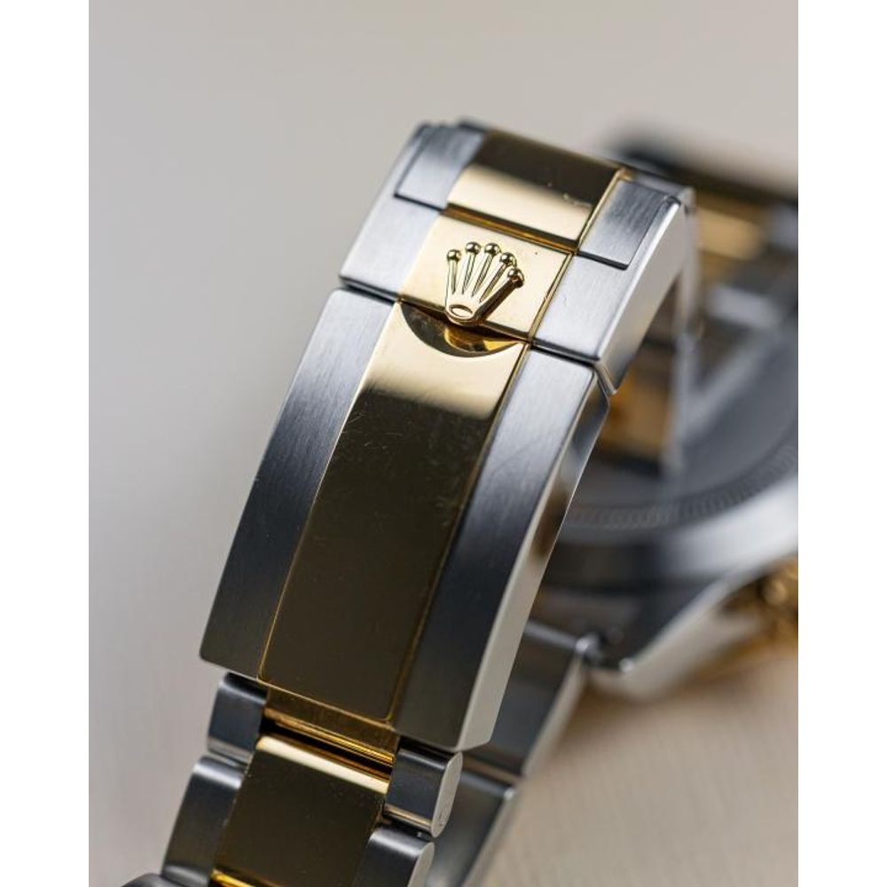 Rolee_x Oyster Perpetual Daytona Chosmograph 2Ton-Gold-White