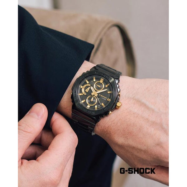 Casio G-Shock GMC-B2100ZE-1AJR Black-Gold