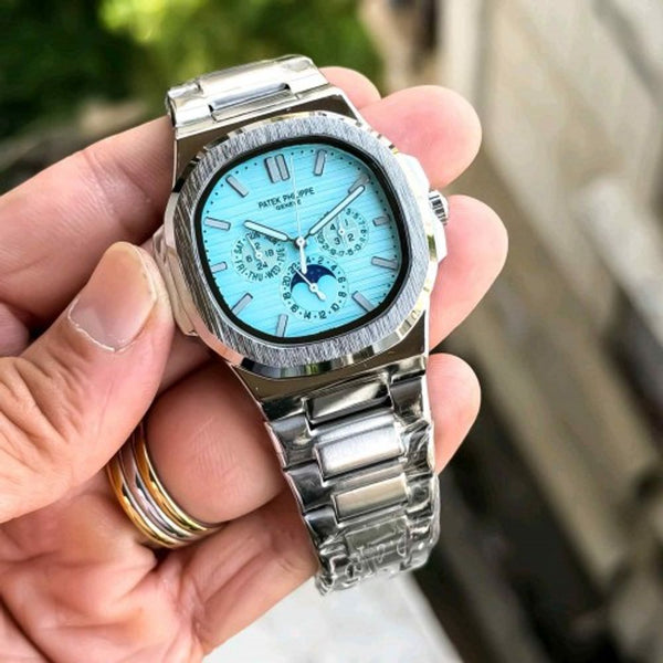 PATEK_PHILLIPE NAUTILUS CALENDAR WATCH