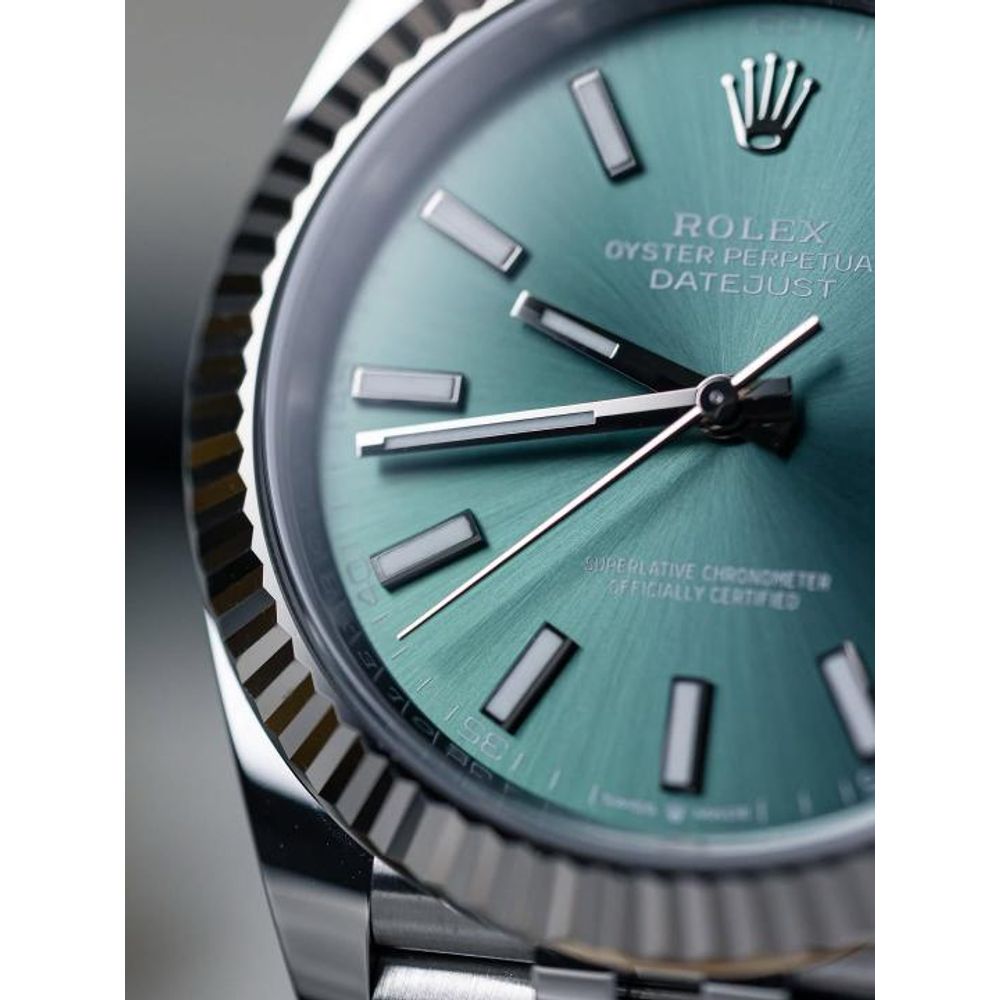 Rolee_x Oyster Perpetual Date Just Silver Green