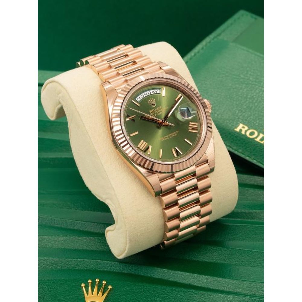 Rolee_x Oyster Perpetual Day Date 40 Battery Copper Green
