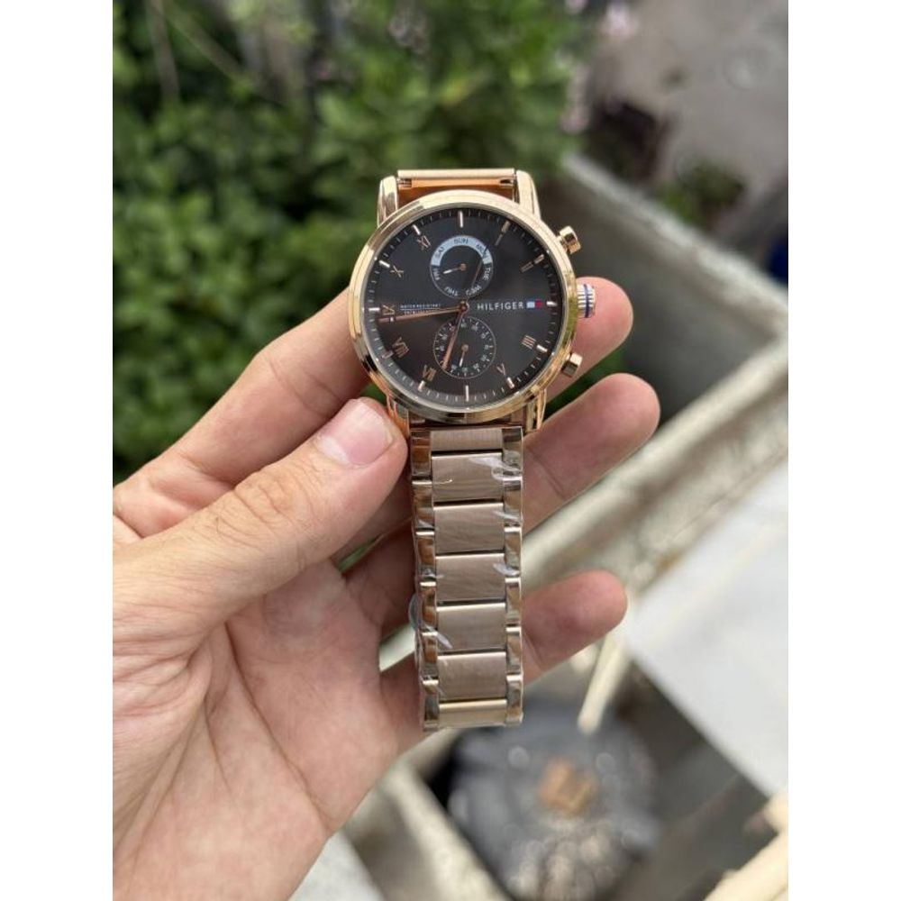 Tommy Hilfige Day Date Chronograph ( 1st Quality )