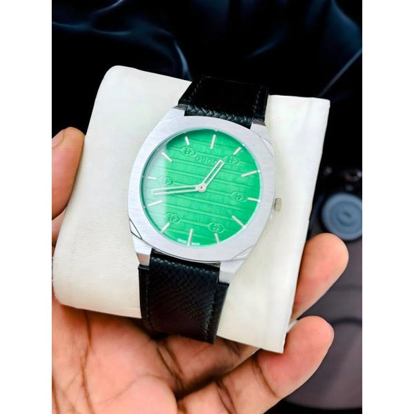 Guccci 25H Black Leather Strap Silver Green Dial (127)