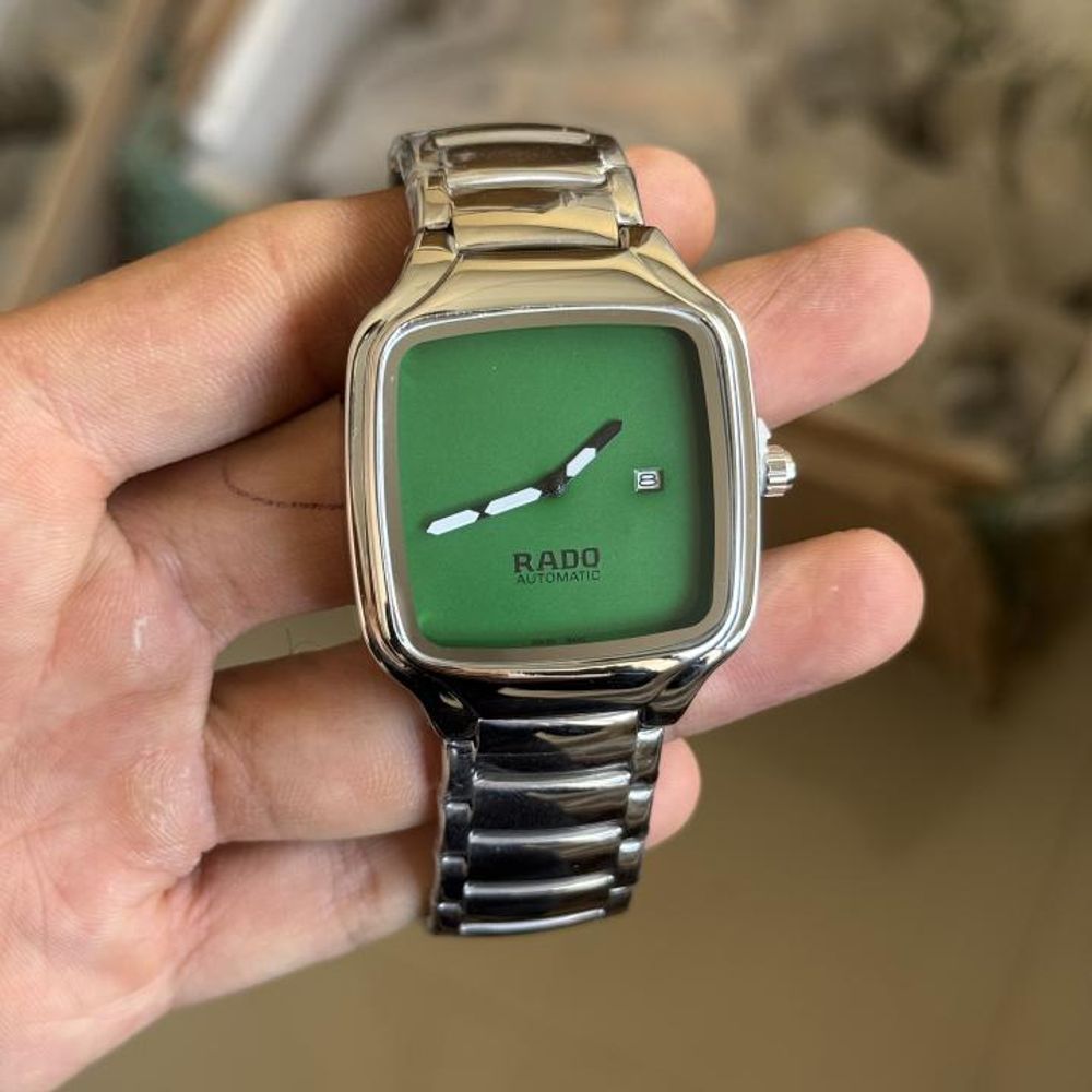 Raado True Square