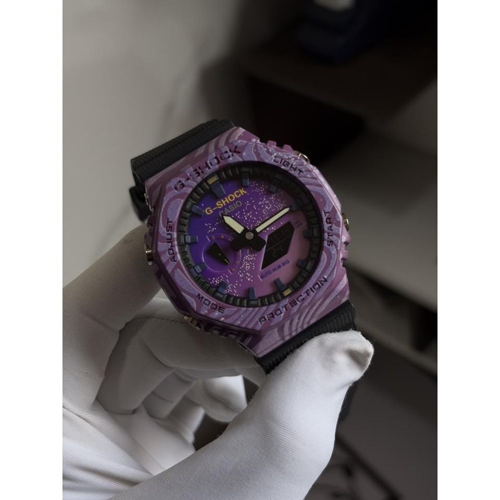 GSHOCK GM-2100 MILKY WAY EDITION 1084