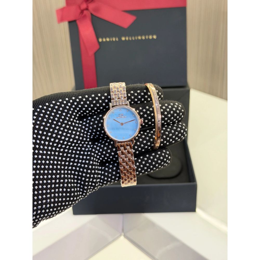 Daniel Wellington Petite Lumine with Classic Rose Gold Bracelet