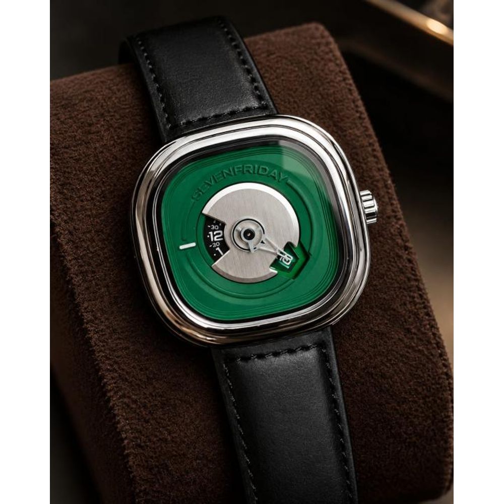 Seven Friday PE201 Black Silver Green Dial