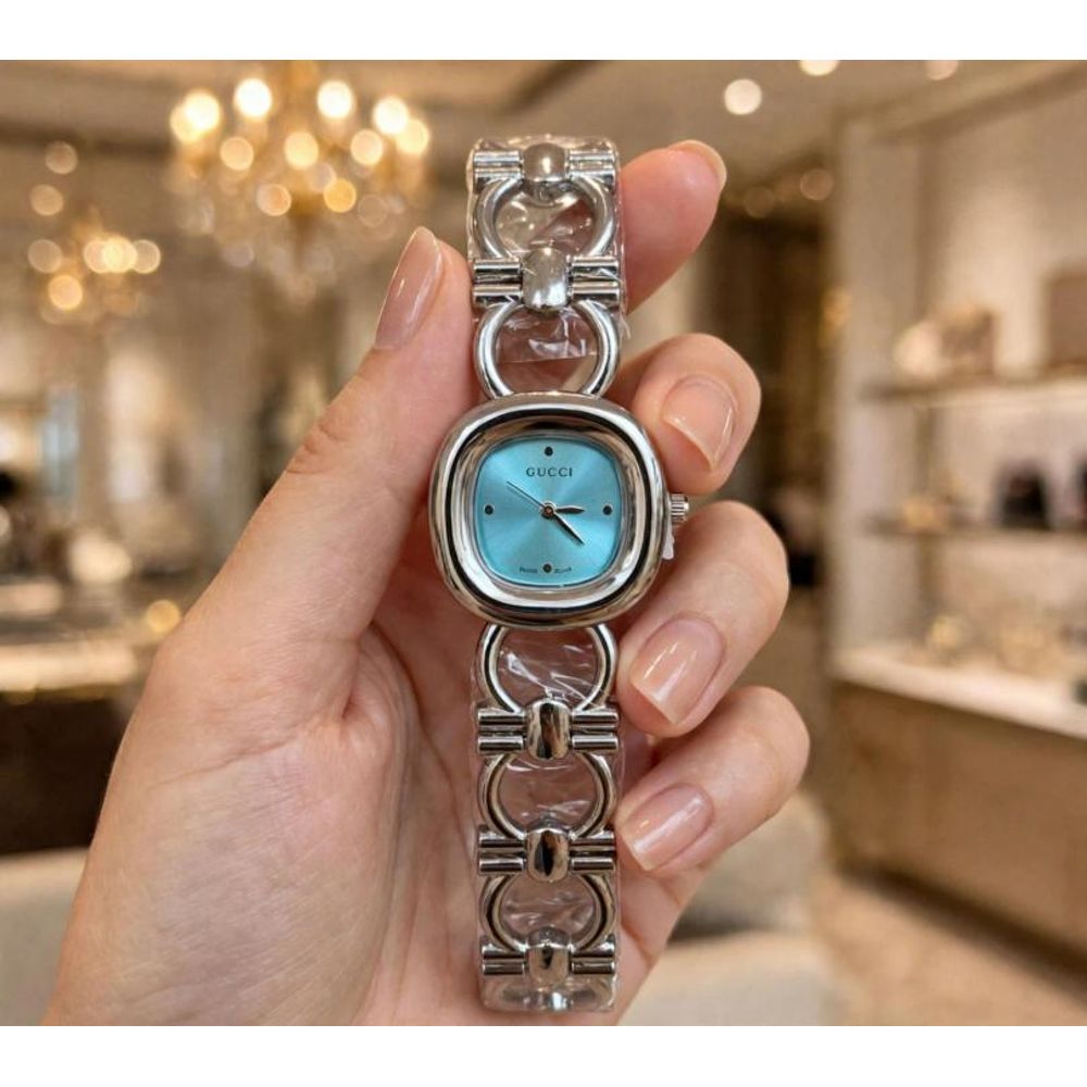 GUCHI SILVER BLUE WATCH FOR HER 1060