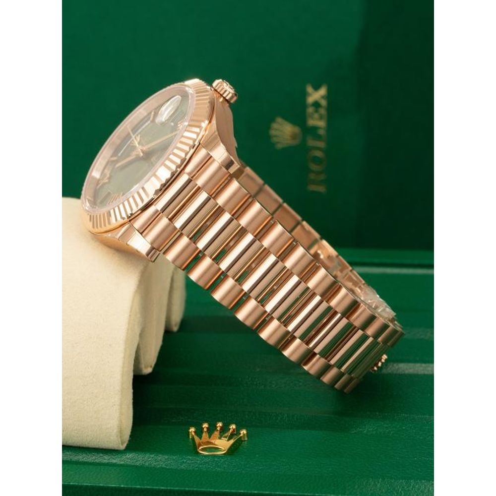 Rolee_x Oyster Perpetual Day Date 40 Battery Copper Green