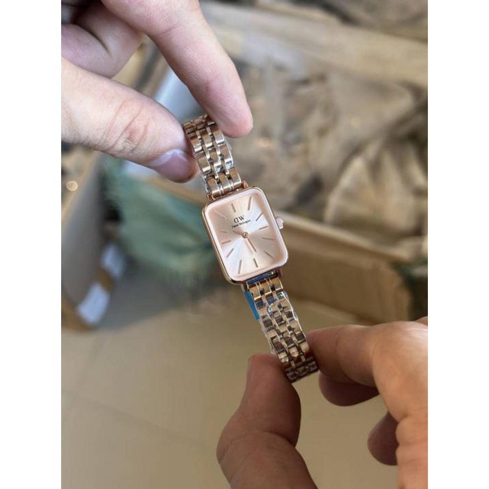 DW Daniel_Wellington Quadro