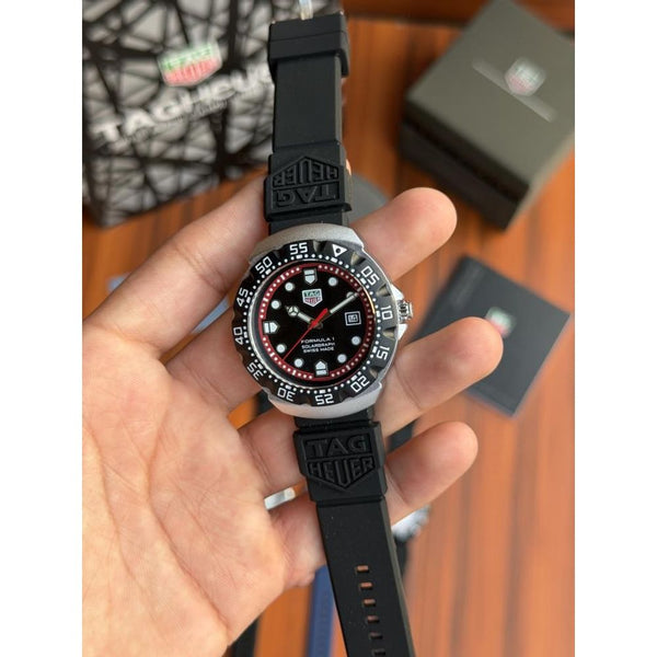 TAG HUER FORMULA 1 SWIFT MOUMENT
