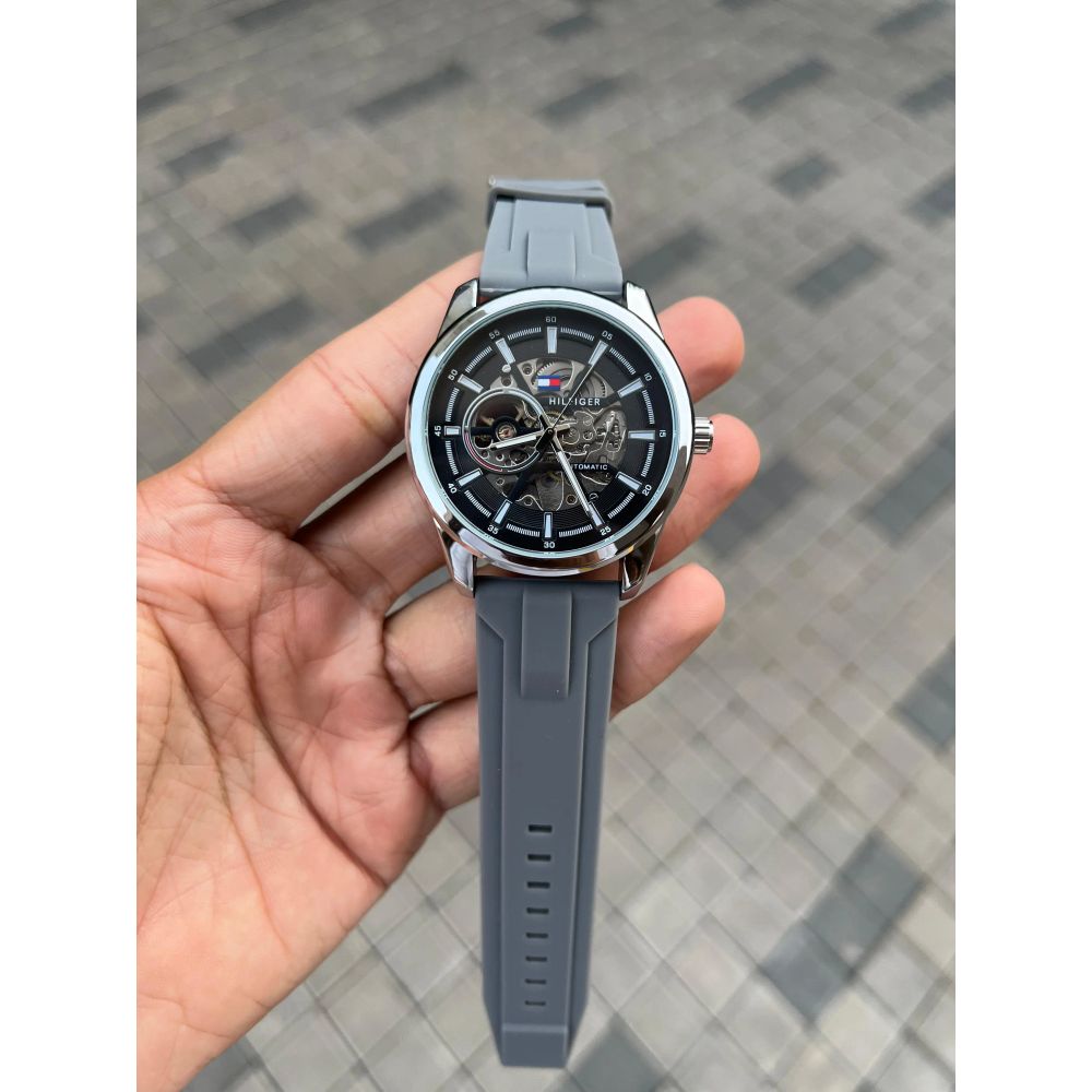 Tomm y Hilfiger Automatic Silicone
