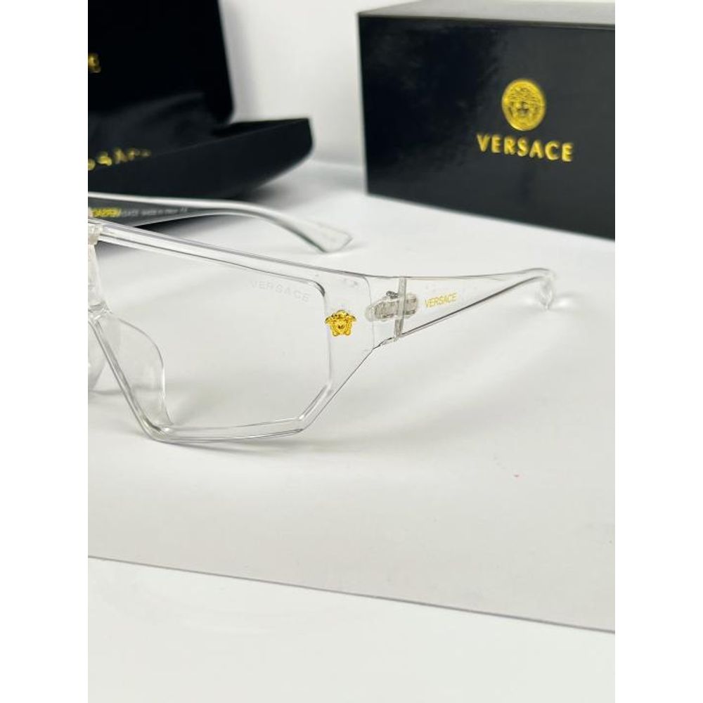 VERSAC_CE FRAM D-686