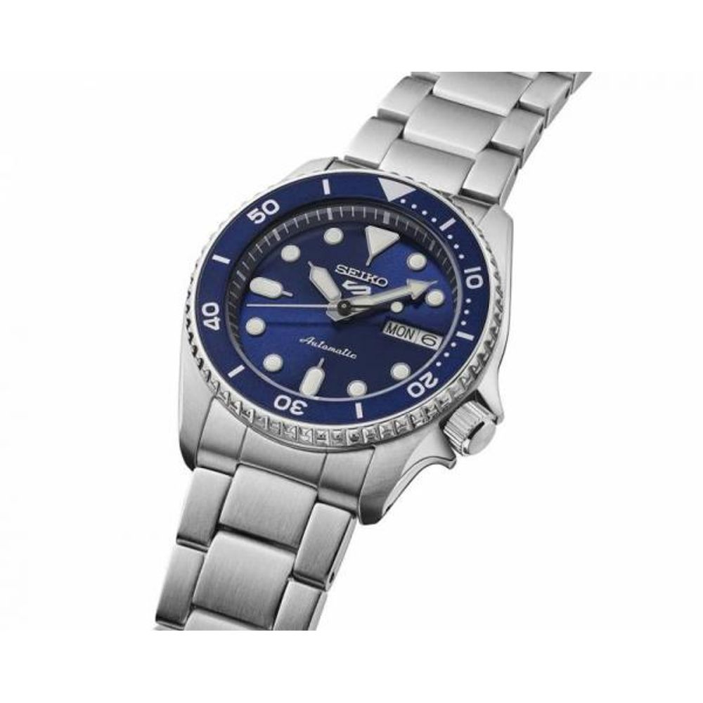 SEIKO GMT DAY DATE SWISS MOVEMENT LIKE AUTO OPEN BACK 1165