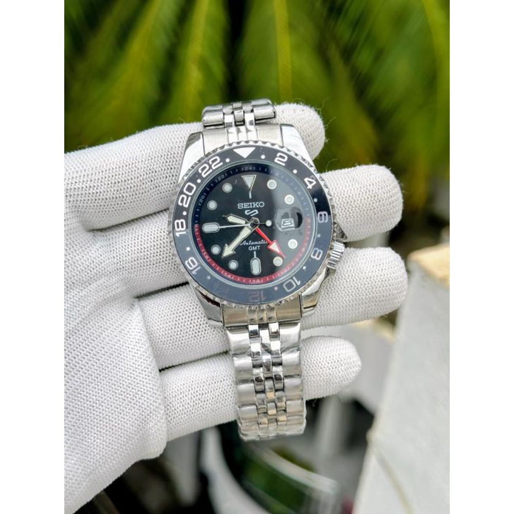 Seiko GMT Pack Grey Red Black AT436