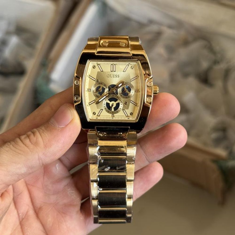 Guess Rectangle Analog Menswach