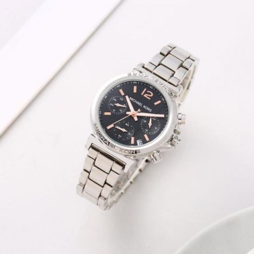 Micheal Kors Maren 133