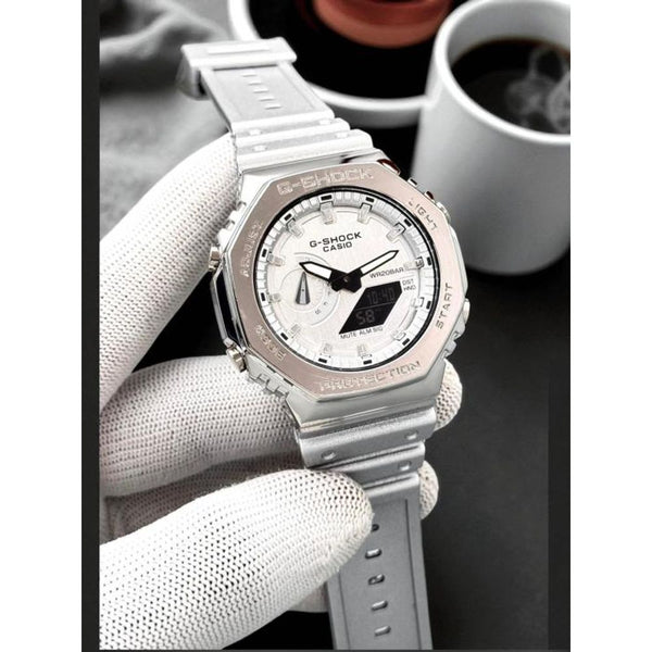 G SHOCK GA2100 METAL MENSWACH